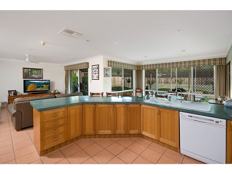 8 Glenella Court, Alexandra Hills QLD 4161