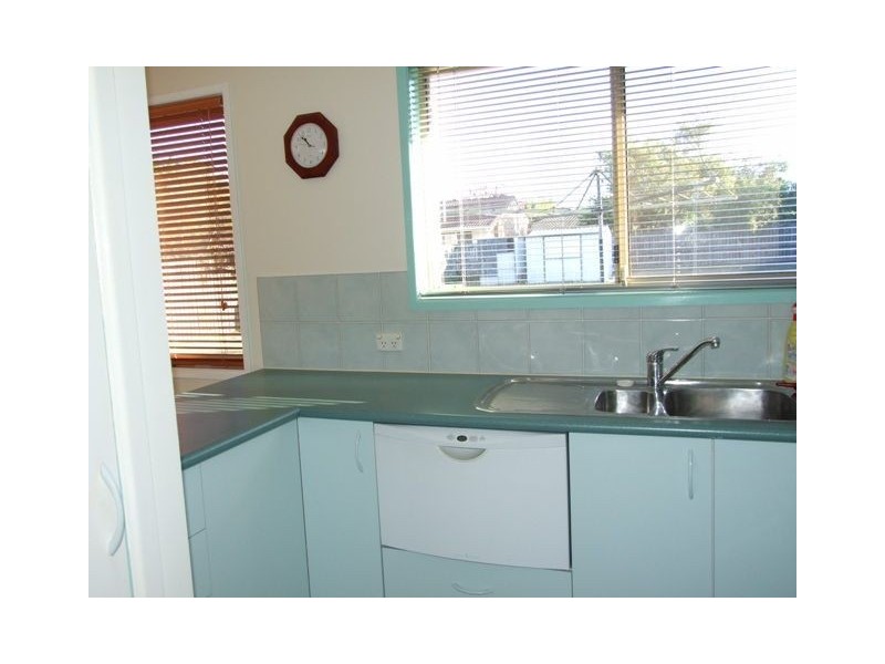 19 Anita Street, Redland Bay QLD 4165