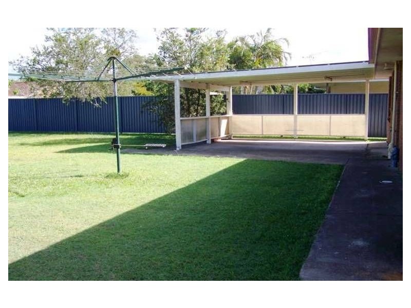 19 Anita Street, Redland Bay QLD 4165