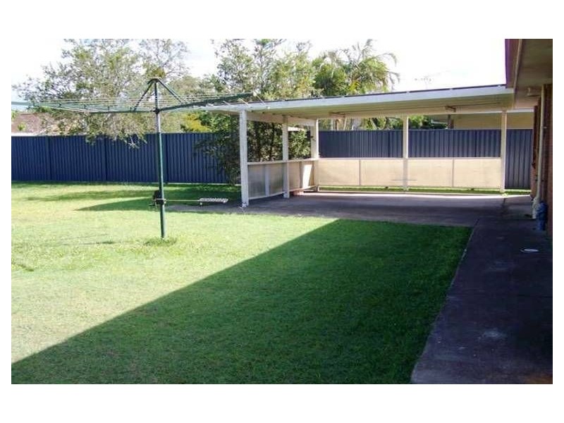 19 Anita Street, Redland Bay QLD 4165