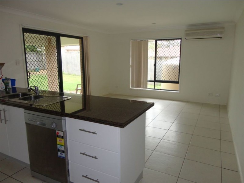 15 Ivanhoe Street, Brassall QLD 4305