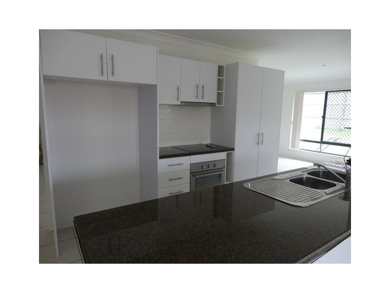 15 Ivanhoe Street, Brassall QLD 4305
