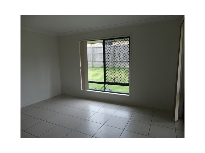 15 Ivanhoe Street, Brassall QLD 4305