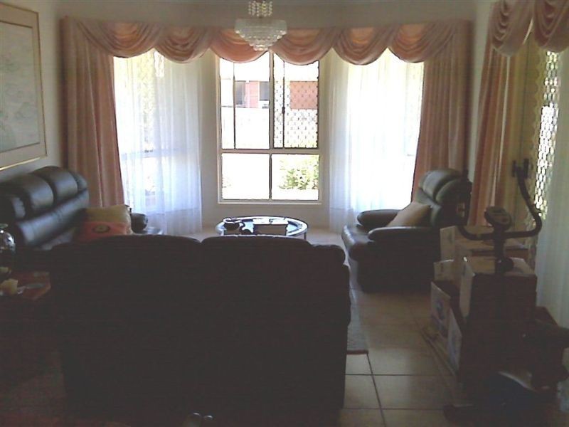 49-51 School Rd, Victoria Point QLD 4165