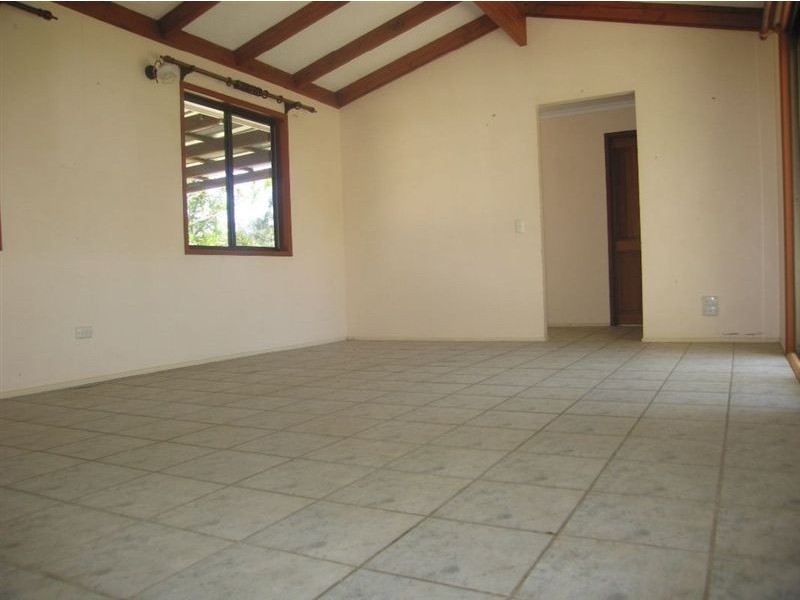 36 Muriel Street, Redland Bay QLD 4165