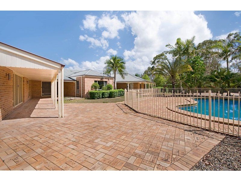 9 Ironbark St, Capalaba QLD 4157