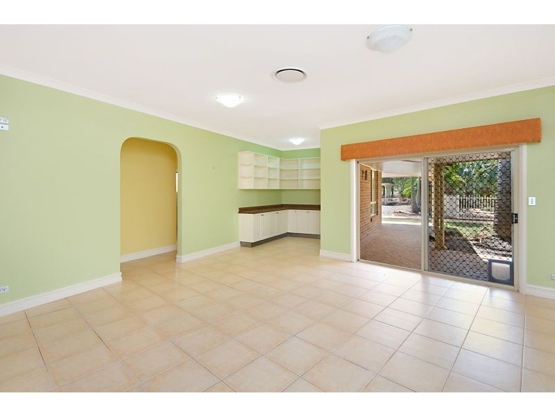 9 Ironbark St, Capalaba QLD 4157