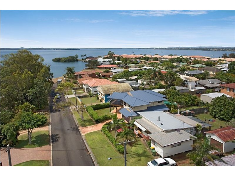 10 Edinburgh St, Victoria Point QLD 4165