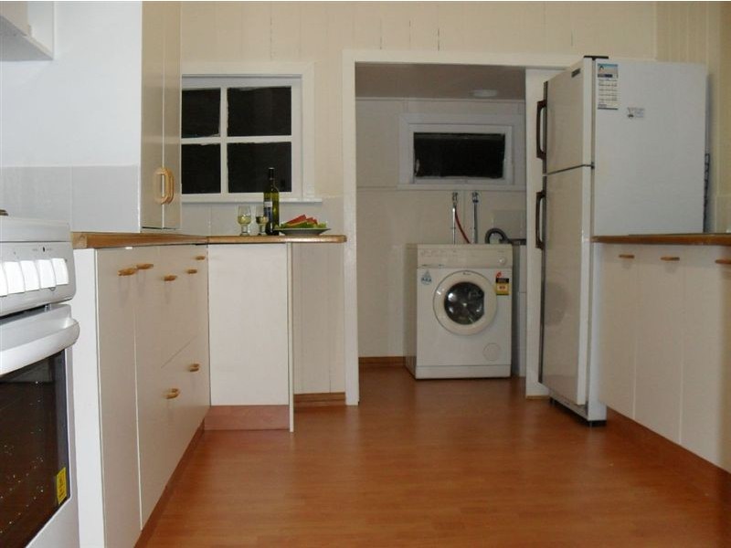 70 High Central Rd, Macleay Island QLD 4184