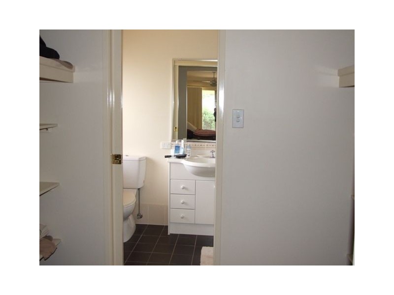 13 Seabrae Drive, Redland Bay QLD 4165