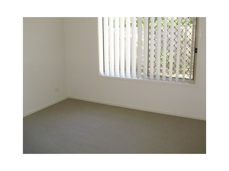 5 Turquoise St, Redland Bay QLD 4165