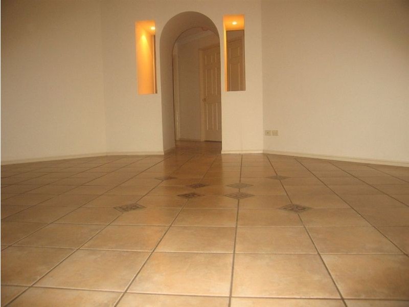 12 Sunningdale Drive, Redland Bay QLD 4165