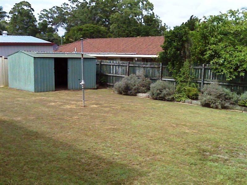 109 Cane Street, Redland Bay QLD 4165