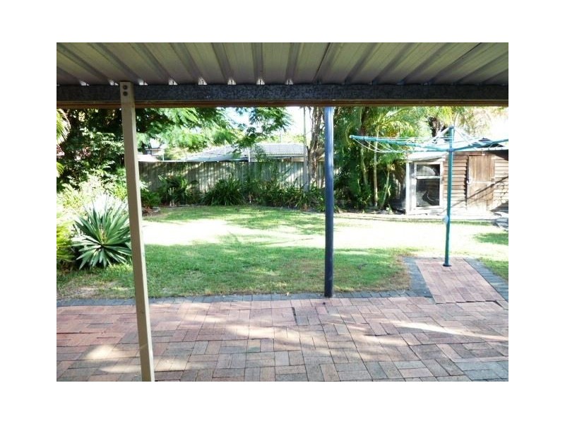 27 Sycamore Parade, Victoria Point QLD 4165