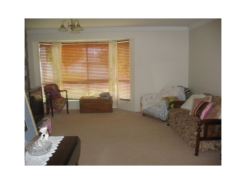 9 Bottlebrush Ct, Victoria Point QLD 4165