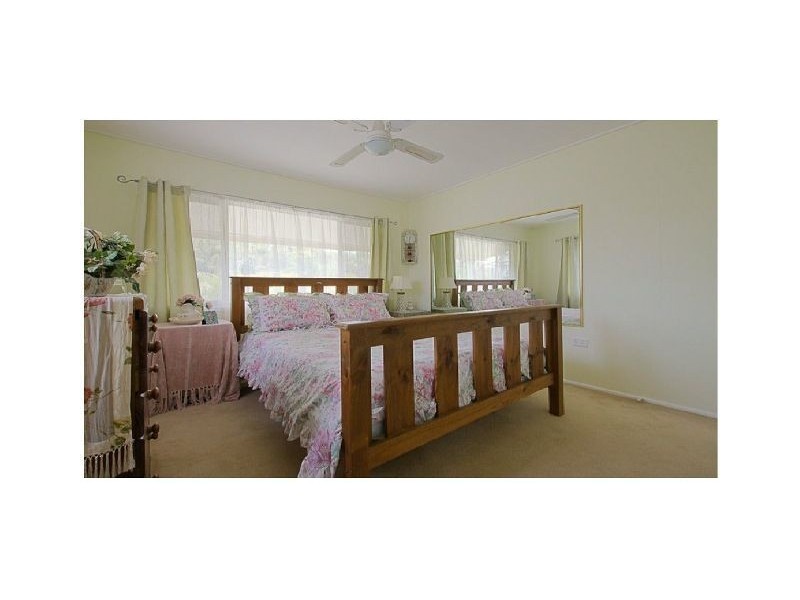40 Pt O’Halloran Rd, Victoria Point QLD 4165