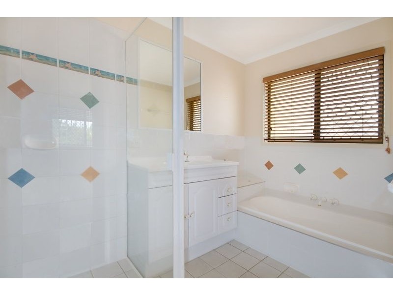 14 Pigeon Ct, Birkdale QLD 4159
