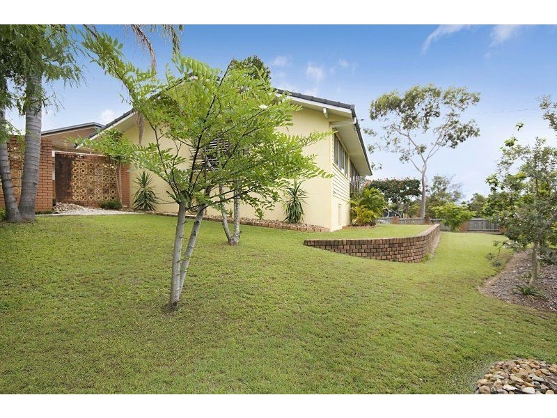 14 Pigeon Ct, Birkdale QLD 4159