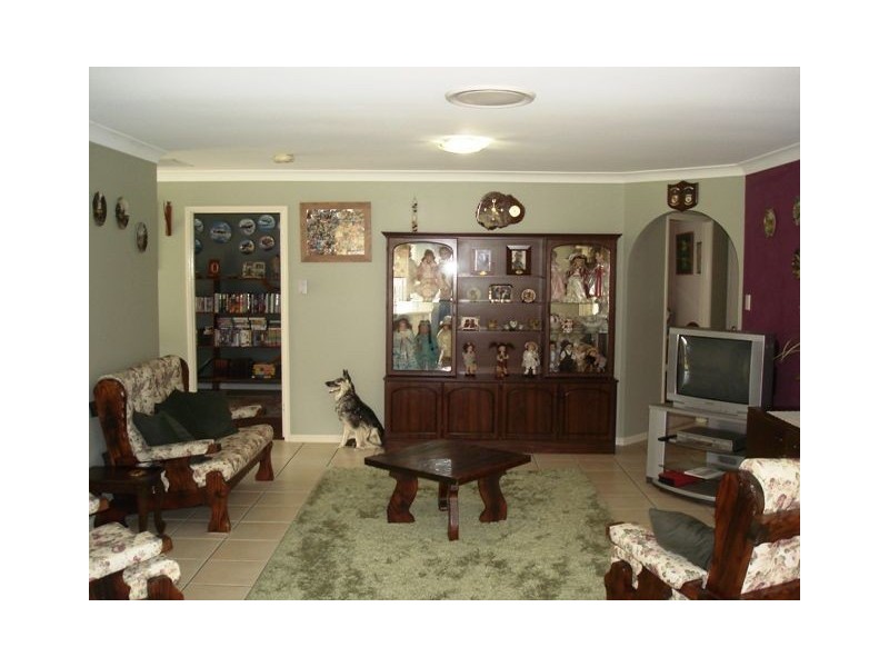 3 Marjorie Buckler Avenue, Redland Bay QLD 4165