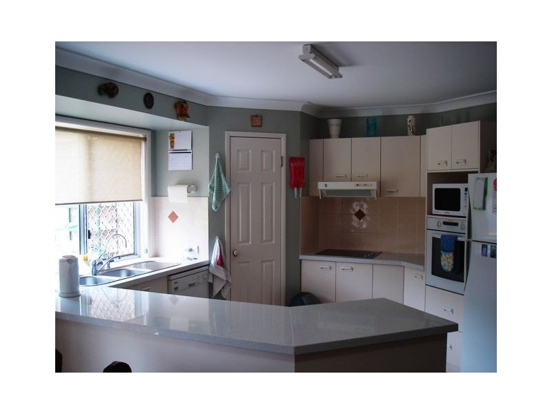 3 Marjorie Buckler Avenue, Redland Bay QLD 4165