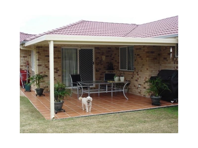 3 Marjorie Buckler Avenue, Redland Bay QLD 4165