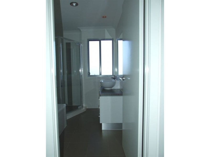 2/784 Old Cleveland Rd, Carina QLD 4152