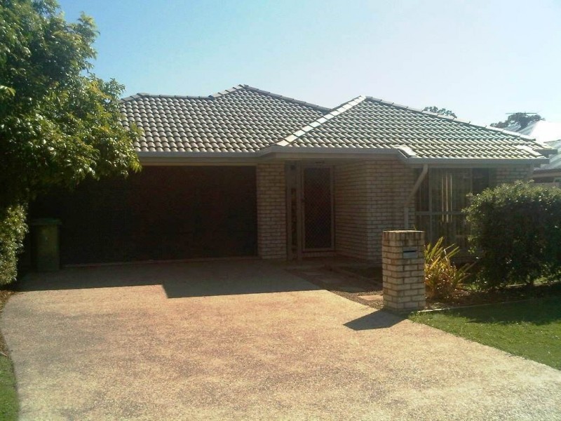 9 Turquoise St, Redland Bay QLD 4165