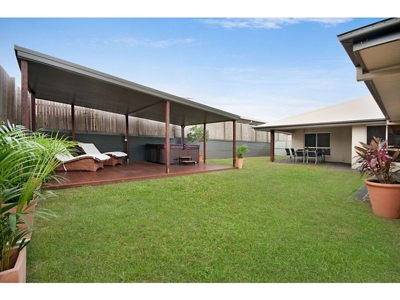 59 Aquila Street, Redland Bay QLD 4165