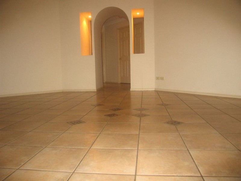 12 Sunningdale Drive, Redland Bay QLD 4165