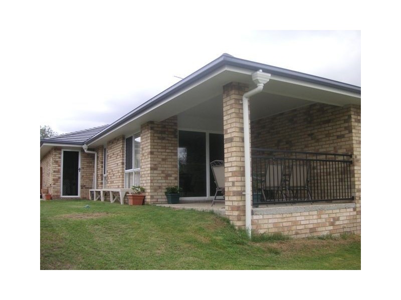 25 Chanel Crt, Wulkuraka QLD 4305