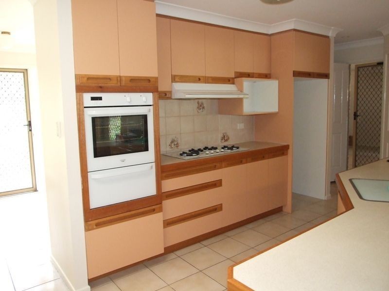 11 Mulberry Crt, Victoria Point QLD 4165