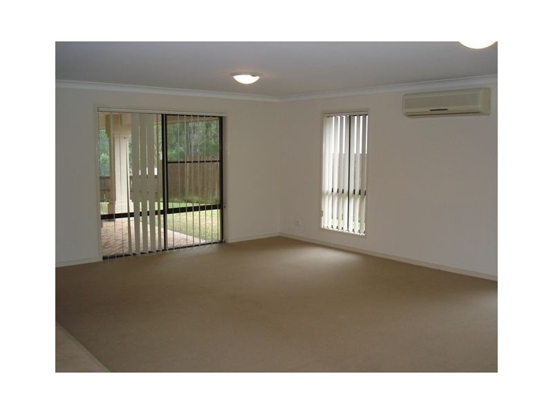 21 Seabrae Dr, Redland Bay QLD 4165