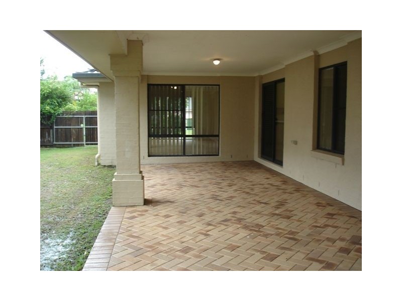 21 Seabrae Dr, Redland Bay QLD 4165
