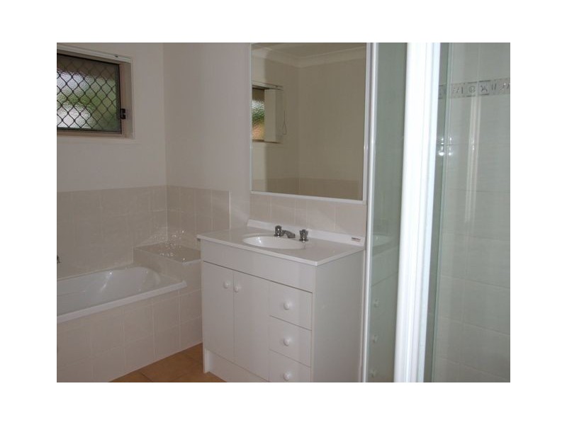 19 Creekside Cct West, Victoria Point QLD 4165