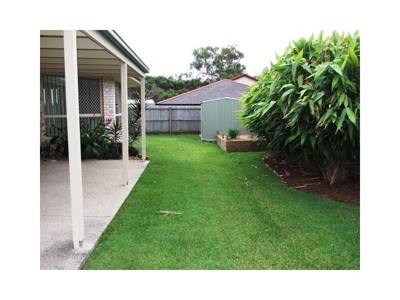 19 Creekside Cct West, Victoria Point QLD 4165