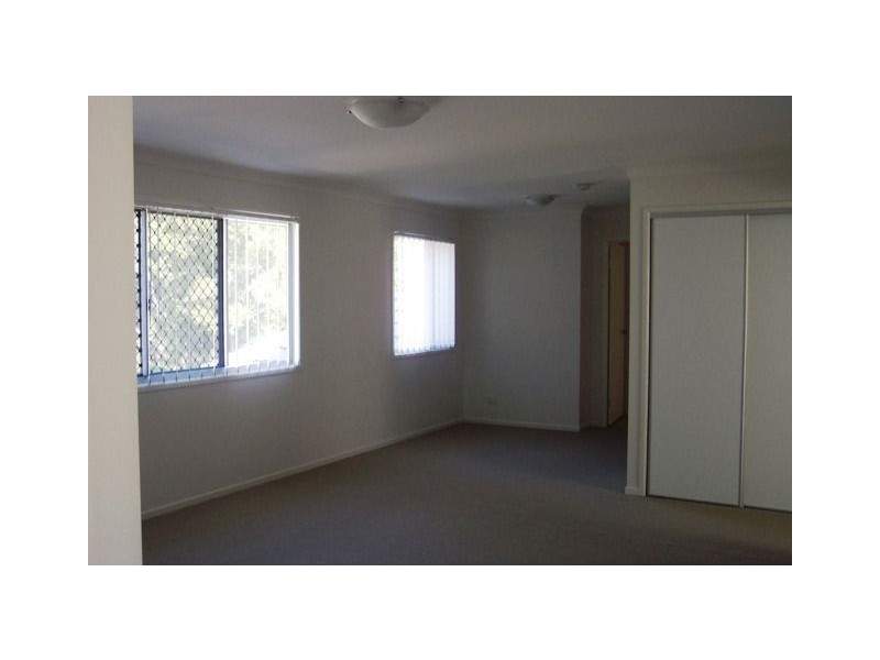 7 Cyan Place, Redland Bay QLD 4165