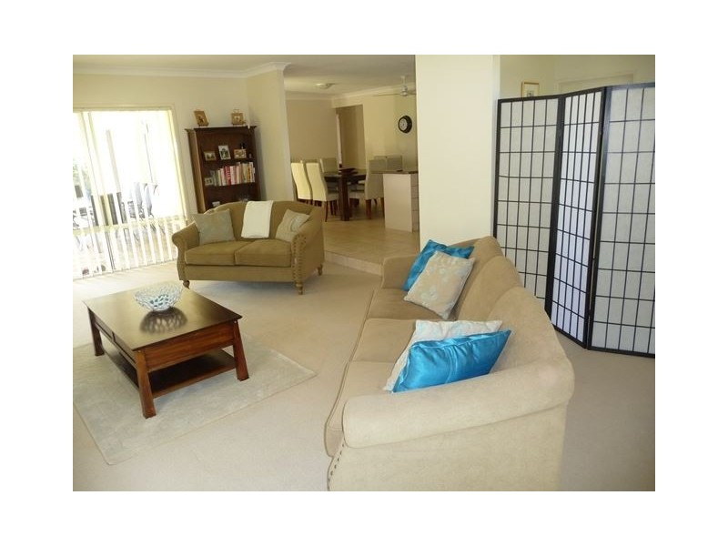 13 Seabrae Drive, Redland Bay QLD 4165