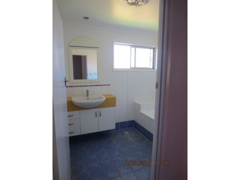187 Broadwater Terrace, Redland Bay QLD 4165