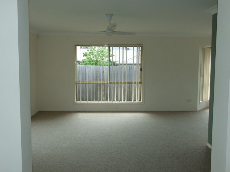 84 Bunker Rd, Victoria Point QLD 4165