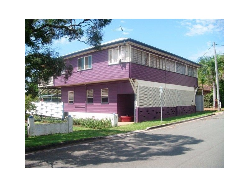 2/4 White Street, Victoria Point QLD 4165