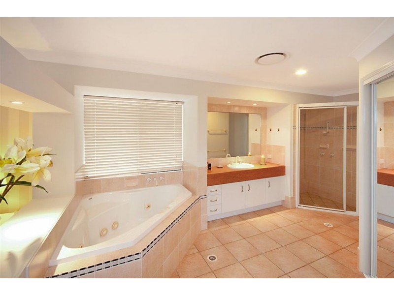 19 Argyle Pl, Victoria Point QLD 4165