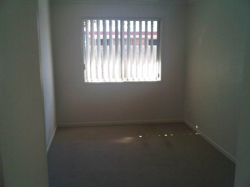 9 Turquoise Street, Redland Bay QLD 4165