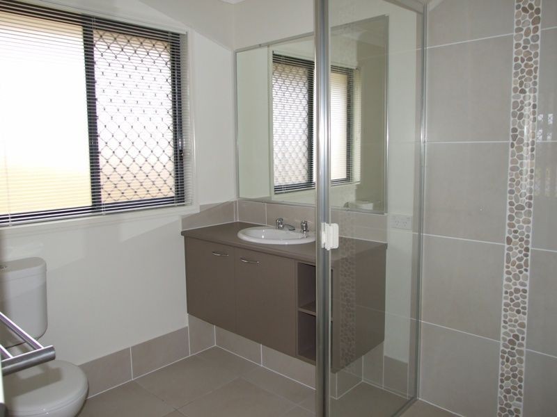 11 Torello Cres, Victoria Point QLD 4165