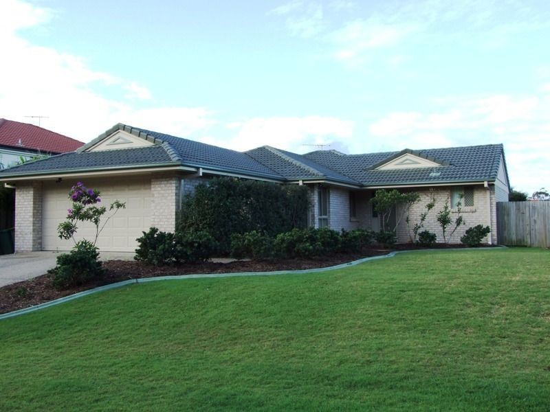 19 Creekside Circuit West, Victoria Point QLD 4165