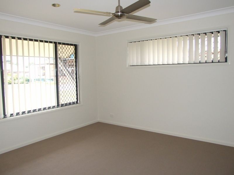 11 Torello Cres, Victoria Point QLD 4165