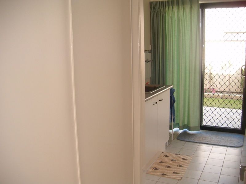 56 Spinnaker Circuit, Redland Bay QLD 4165