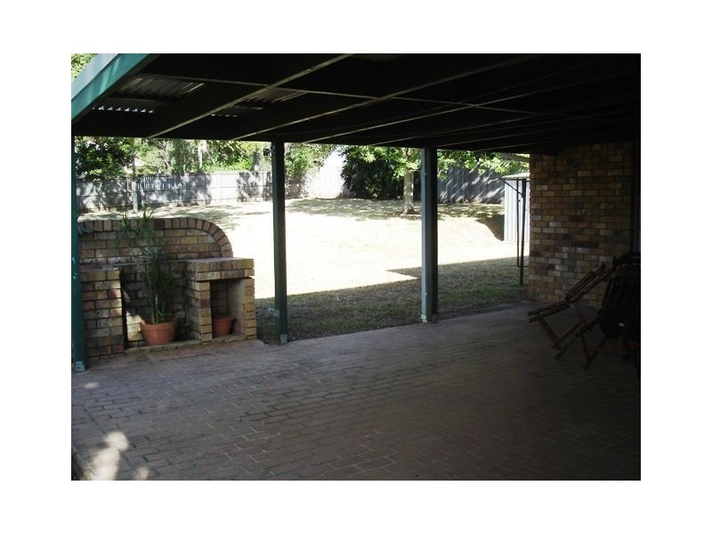 20 Meredith Place, Redland Bay QLD 4165