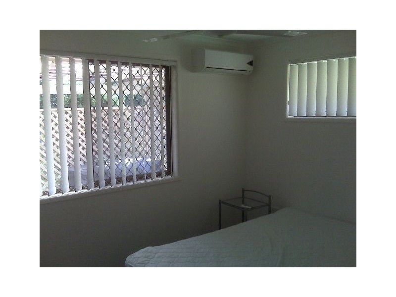 122 Sycamore Parade, Victoria Point QLD 4165