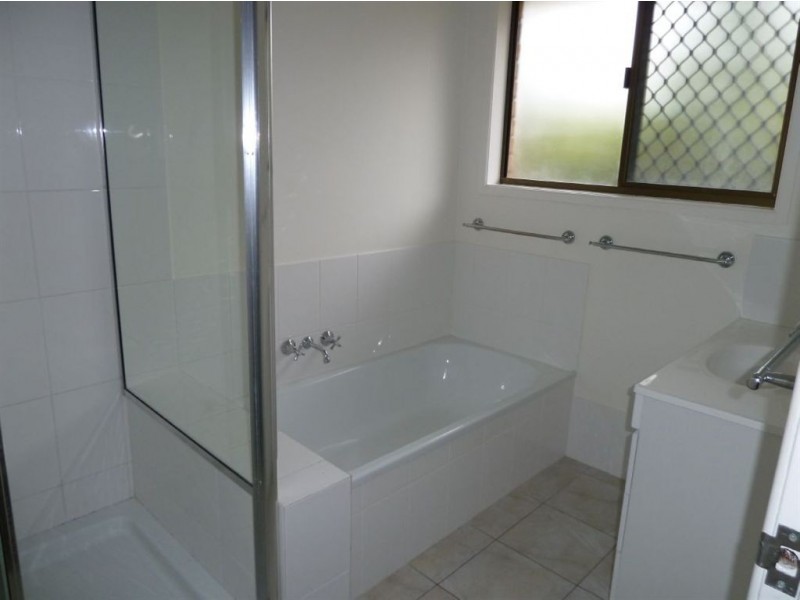 122 Sycamore Parade, Victoria Point QLD 4165