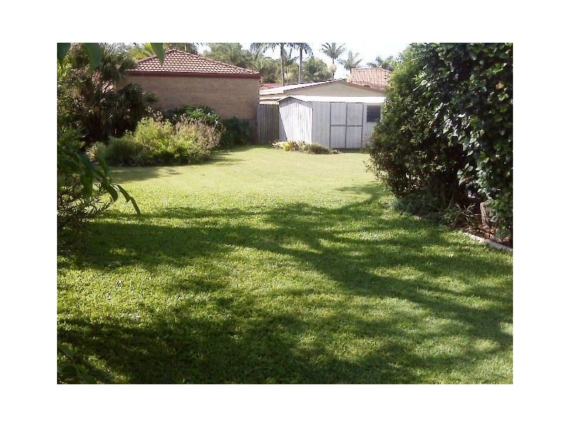 122 Sycamore Parade, Victoria Point QLD 4165